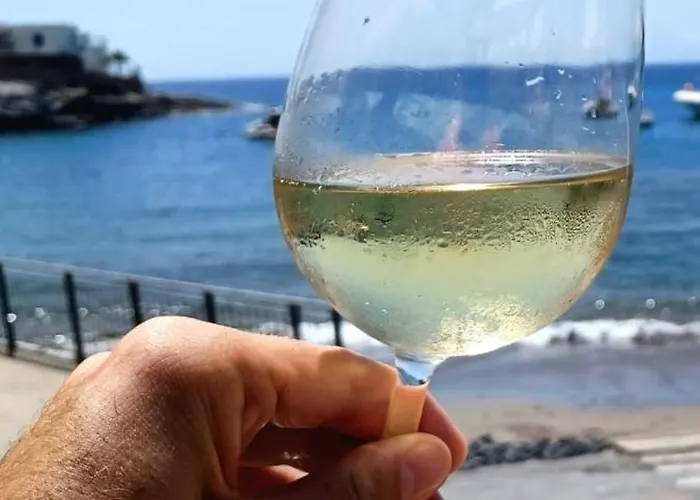 Cozy Loft With Stunning Sea View *